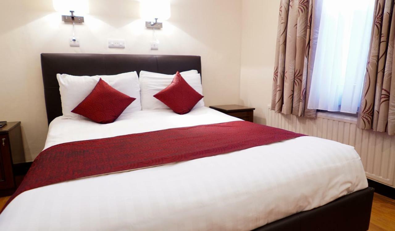 ลา กาฟเฟ โฮเต็ล แอนด์ เรสเทอรองต์ Hotel ลอนดอน ภายนอก รูปภาพ
